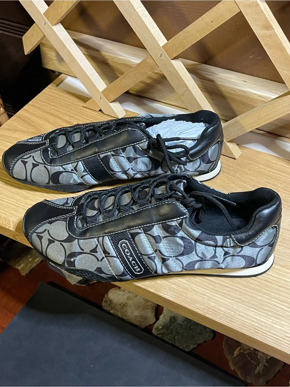 Coach Sz 8.5 Sporty Low- Profile Trainer -Sneaker